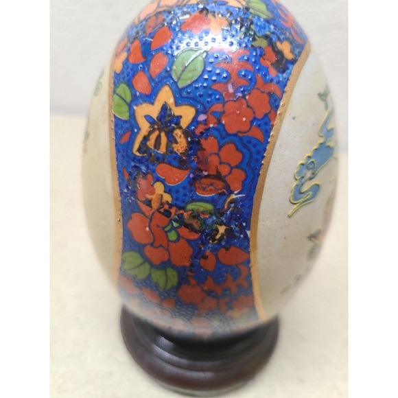 Golden Accented Oriental Birds Flowers Textured Porcelain Ceramic Egg with Stand - Picture 7 of 11